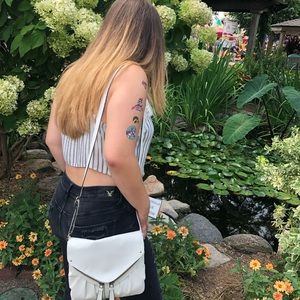 Meet your Posher, Amela